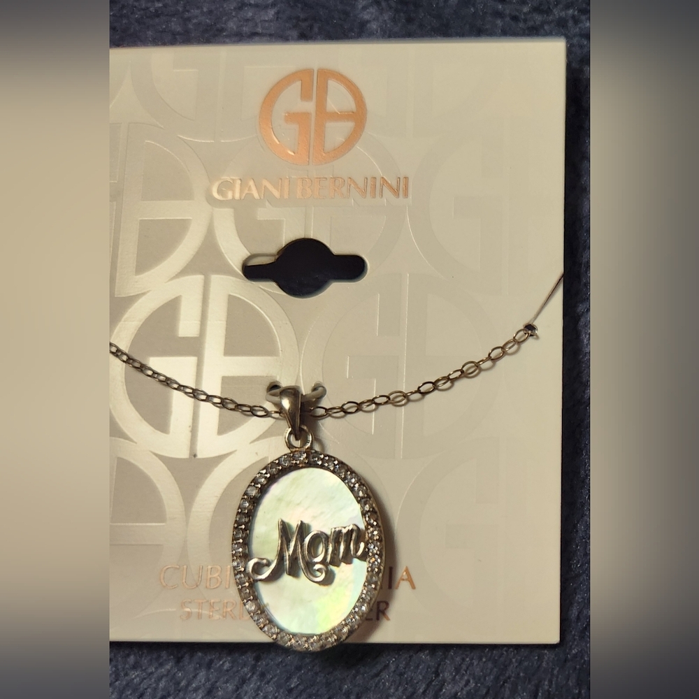 GIANI BERNINI, MOTHER OF PEARL, STERLING SILVER, CZ - "MOM", NECKLACE